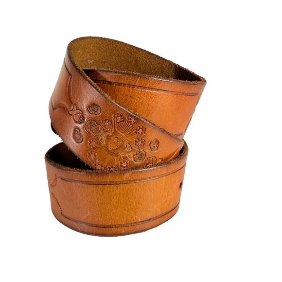 Old Navy Leather Belt Size S Floral Brass Buckle Cognac Brown Embossed VTG Y2K main image 10